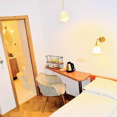 Twins Boutique Korsy Apartment Sibiu Bagian luar foto